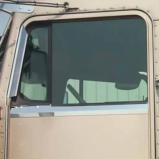 Kenworth Under Window Trim with Dimples