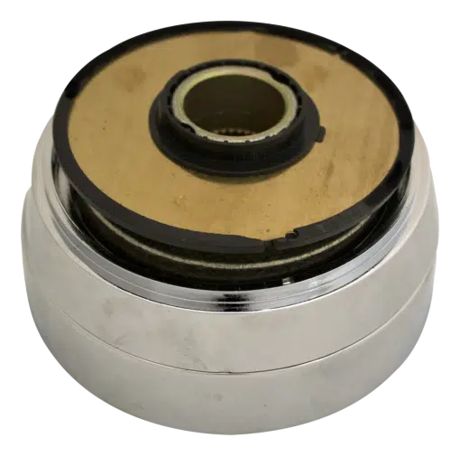 823 Kenworth T680 & Peterbilt 579 Chrome Hub Adaptor