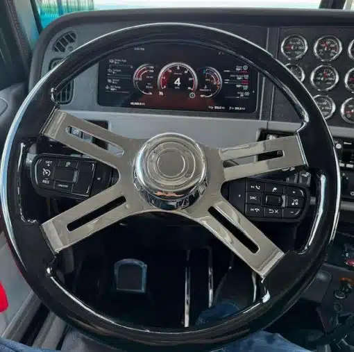 Peterbilt & Kenworth Digital Dash Hub Adaptor & Gen 5 Switch Pad