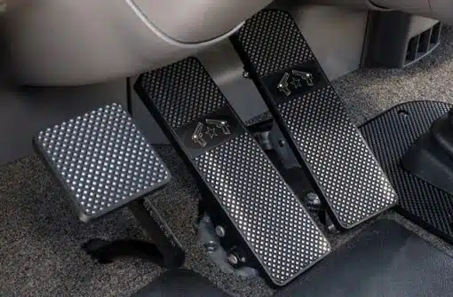 Peterbilt 359 1986-1993 Classic Black Diamond Fine-Cut Billet Pedal Set - Image 5