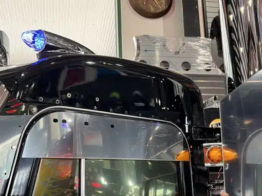Peterbilt 2004 & Older Chop Tops