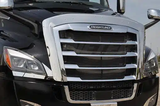 Freightliner Cascadia 18 Grill Surround