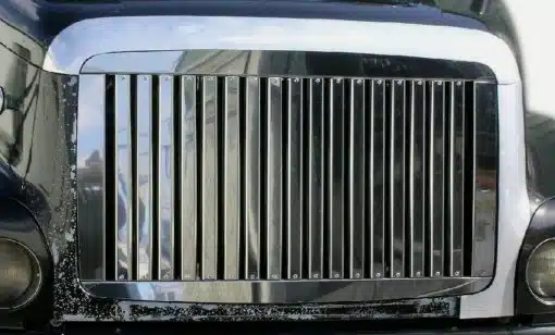 16 Vertical Stainless Steel Grill - Freightliner Century