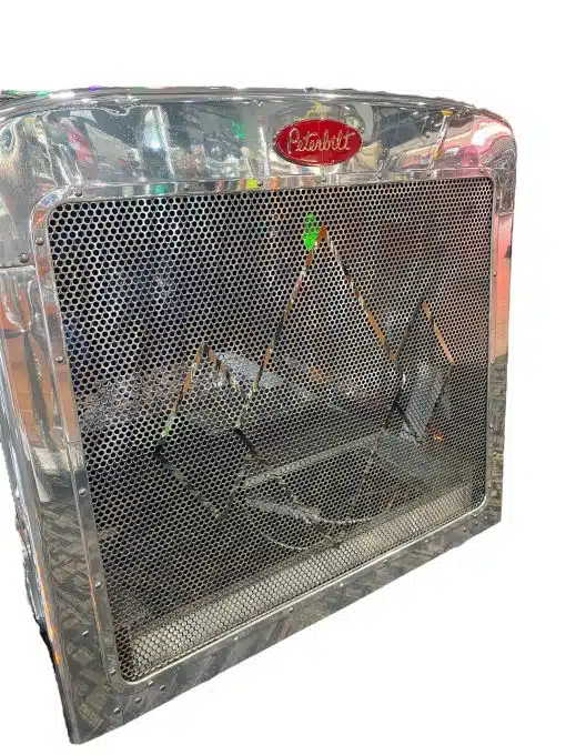 Peterbilt 379 Extended Grill with 3 Diamond