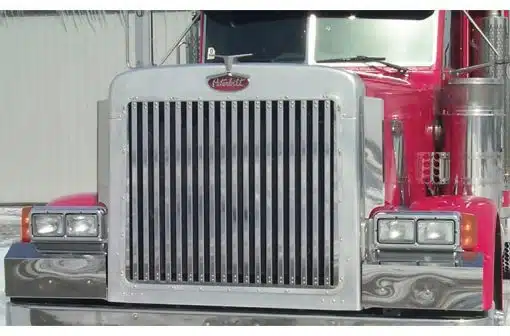 Peterbilt 379 Extended Grill with 18 Vertical Bars