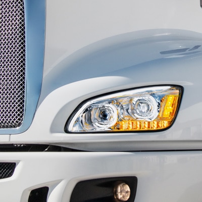 KENWORTH 18 LED CHROME PROJECTOR HEADLIGHT (DRIVER-LH) KENWORTH T660