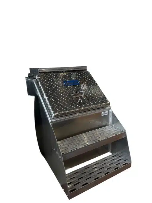 18" Step Saddle Box with Lid Assistance - Image 2