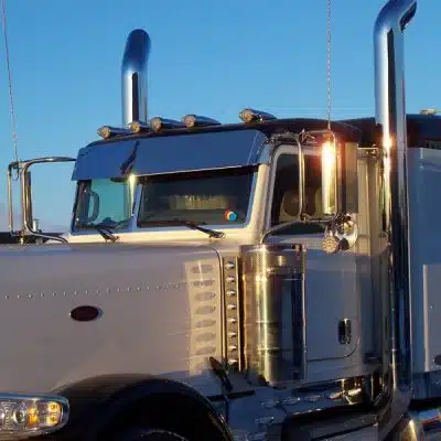 Peterbilt Universal 13"x15" Drop Center Sunvisor