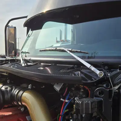 Peterbilt 589 & Kenworth W990 Stainless Wiper Replacement