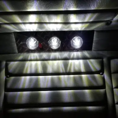 Peterbilt 379 & 389 70" Bunk Light Plate