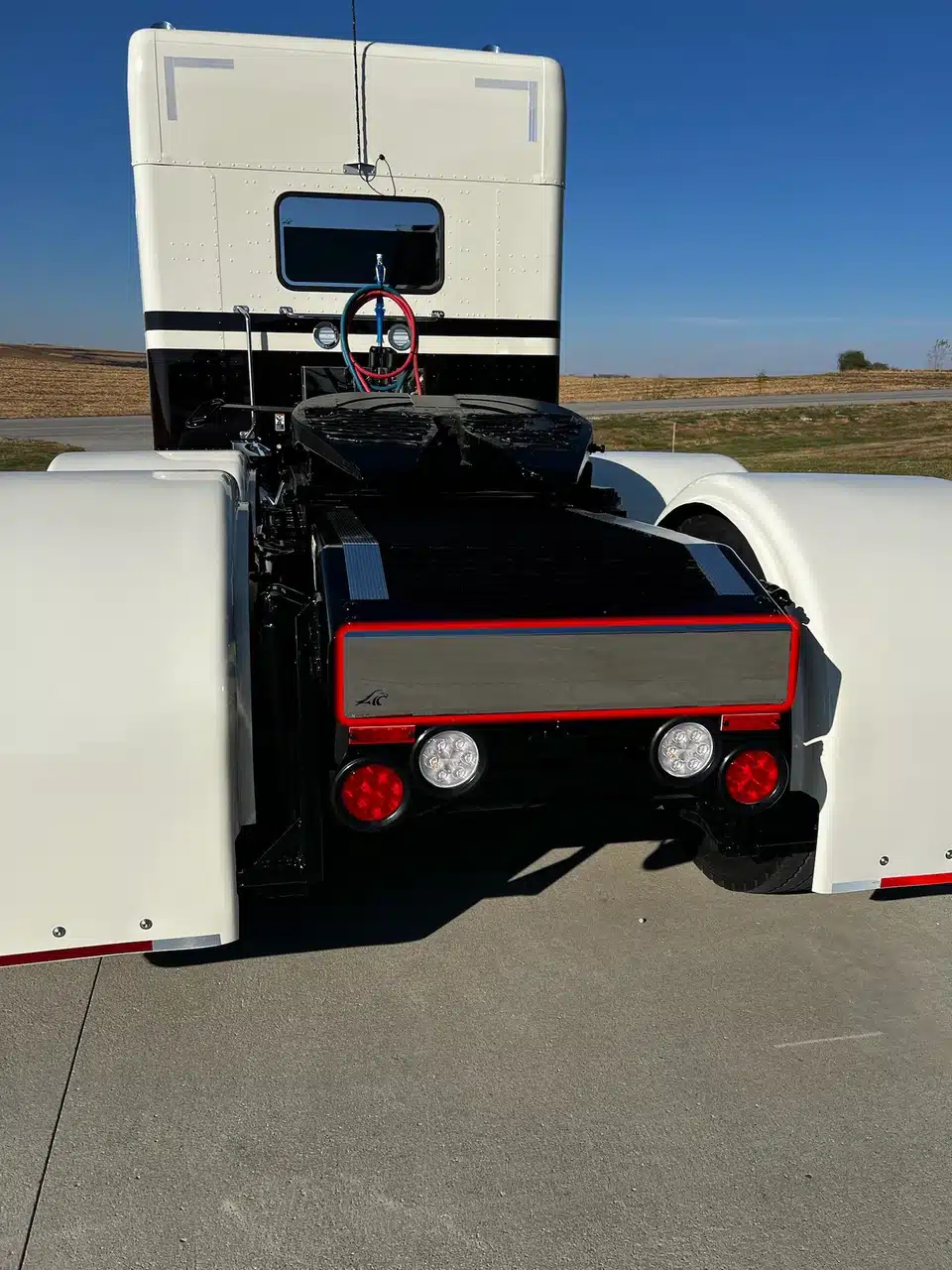 Peterbilt 589 Frame End Cap