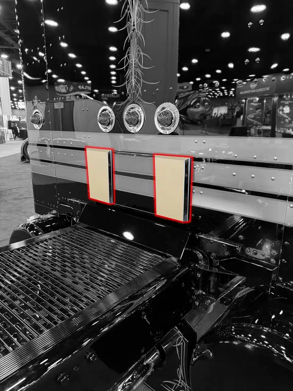 Peterbilt 589 & 567 Ghost Mount Vent Covers