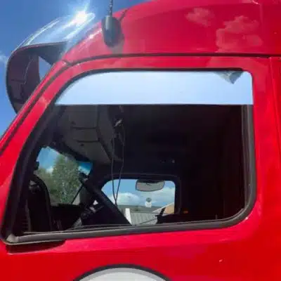 Peterbilt 579 Ultraloft 5" Chop top